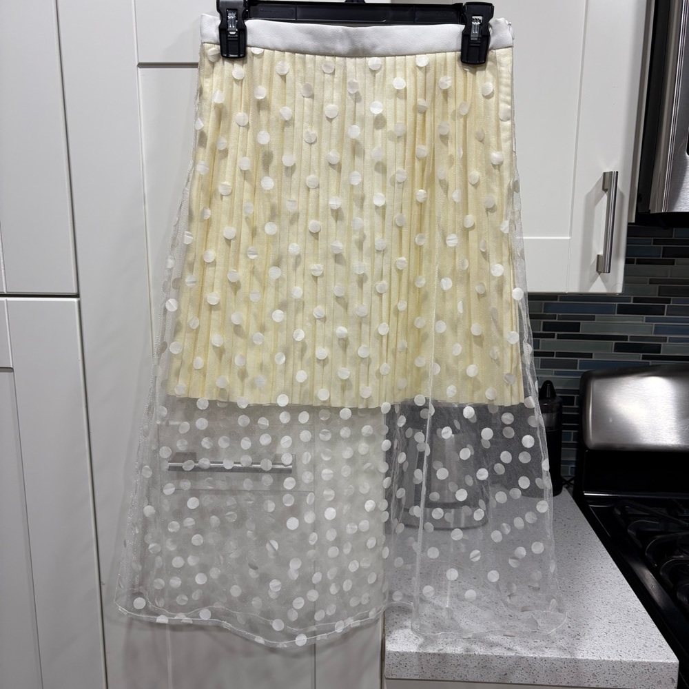 Vinti Andrews tulle polka dot midi skirt